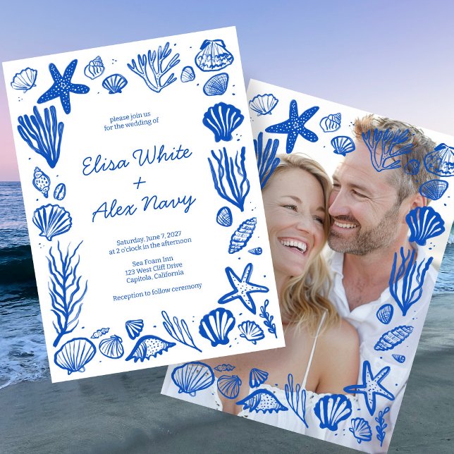 Invitación FOTO del PERSONALIZADO de la boda de Seashells Fra (Seashells Frame Beach Wedding CUSTOM PHOTO Invitation
)