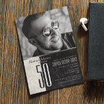 Invitación Foto: Hombre 50 cumpleaños<br><div class="desc">Sencilla,  moderna,  genial y metálica invitación de 50 años de hombre blanco y negro con foto de personalizado.</div>
