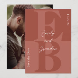 Invitación Foto inicial moderna de Terracota Guardar la fecha