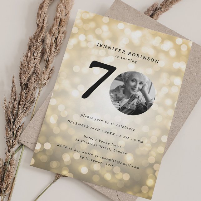 Invitación Foto mínima 70 cumpleaños fiesta de oro Bokeh (Minimal Photo 70th Birthday Party Gold Bokeh Invitation)