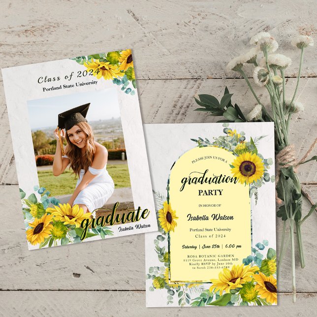 Invitación Foto Partido de Graduación de Guión Girasol (Photo Sunflower Script Graduation Party Invitation)