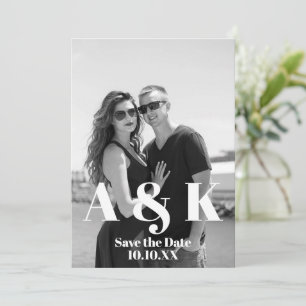 Invitación Foto personalizado y gran monograma Guardar fecha