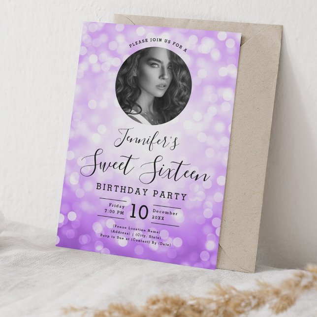Invitación FOTO Purple Bokeh Luces Sweet 16 Fiestas (PHOTO Purple Bokeh Lights Sweet 16 Party Invitation)
