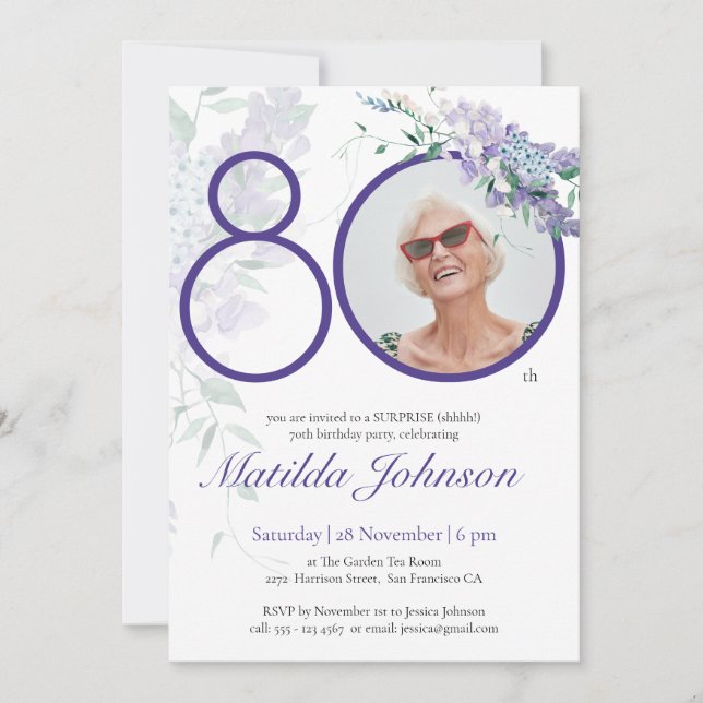 Invitación Foto Purple Floral 80th Birthday Surprise Fiesta (Anverso)