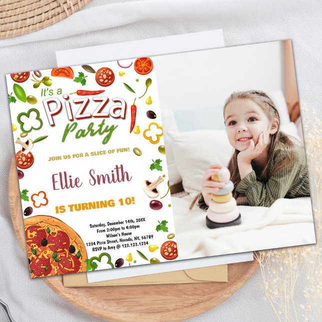 Invitación Foto Vegetable Verde Pizza Roja Cumpleaños (Photo Green Vegetable Red Pizza Birthday Invitation)