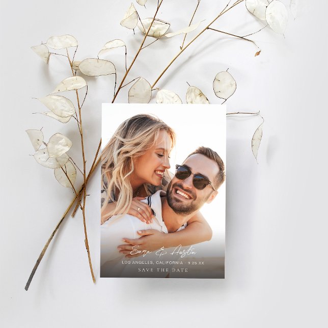 Invitación Foto vertical caligrafía de MOD Guardar la fecha (Subido por el creador)