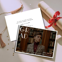 Invitación Fotografía de Graduación Retro de Estilo Tipográfi
