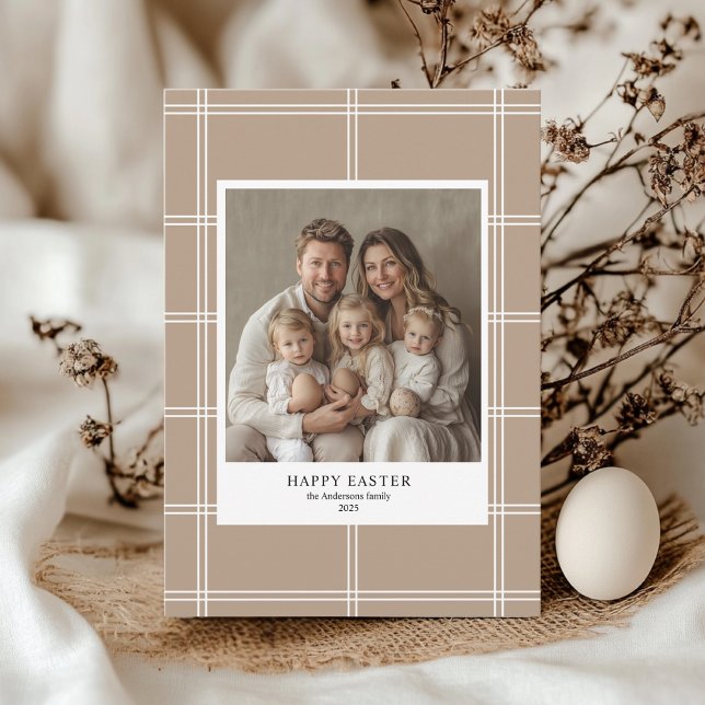 Invitación Fotografía de la Familia Feliz Pascua Beige (Subido por el creador)