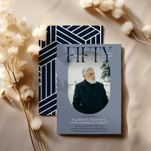 Invitación Fotografía ovalada moderna y firma 50 cumpleaños
