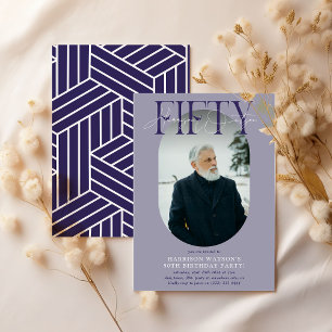 Invitación Fotografía ovalada moderna y firma 50 cumpleaños