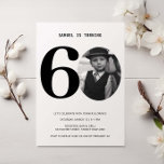 Invitación fotográfica de cumpleaños 60 de Vintage<br><div class="desc">Esta vintage invitación a la fiesta de cumpleaños número 60 es perfecta para tu cumpleaños por el camino de la memoria. Reemplace la foto con una de sus propias fotos de la infancia y personalizar el texto a su gusto. La edad puede ser editada, de lo contrario obtén nuestra colección...</div>