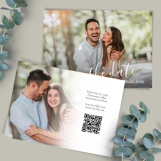 Invitación Fotomía de guión moderno Guardar la fecha (Wedding save-the-date photo card with a scannable QR code. )