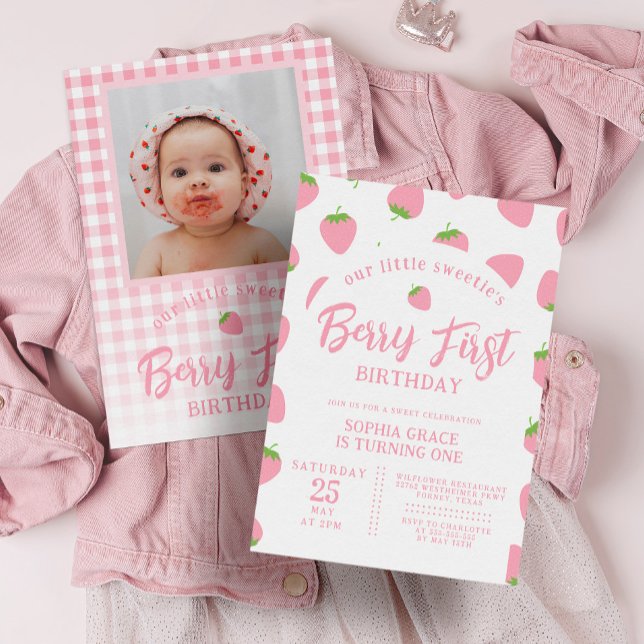 Invitación Fotos de fresa rosa Berry Primer cumpleaños (Subido por el creador)