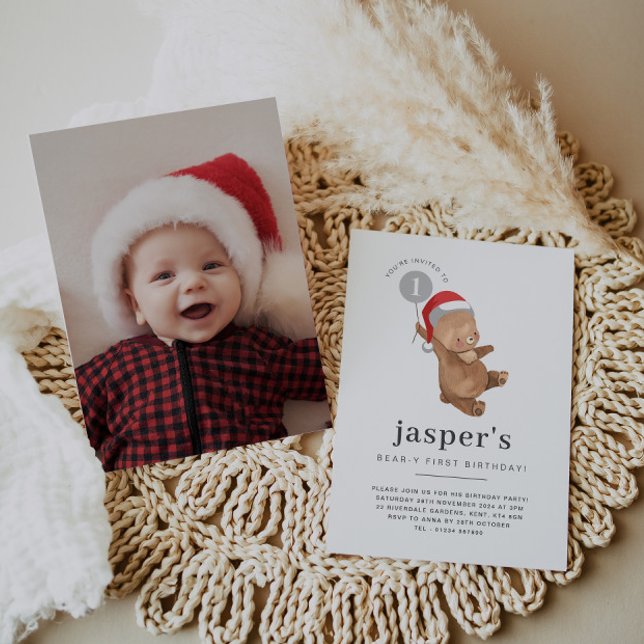 Invitación Fotos del primer cumpleaños de Bear Balloon Santa  (Zazzle Bear Balloon Santa Hat First Birthday Photo Invitation)