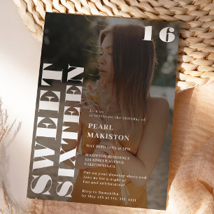 Invitación Fotos en negrita, simple y blanca dulce de 16 años