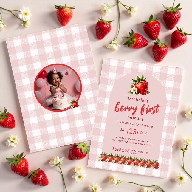 Invitación Fresa Berry Primer cumpleaños Foto Cumpleaños (Strawberry Berry First first birthday party invitations)