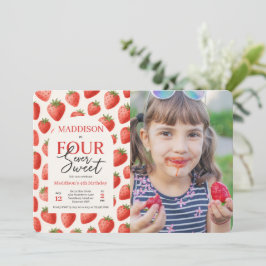 Invitación Fresa Cuatro veces dulce foto de cumpleaños