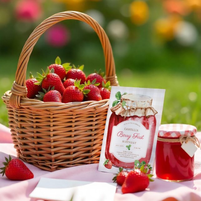 Invitación Fresa primer cumpleaños, Berry primero, Berry Jam (Subido por el creador)