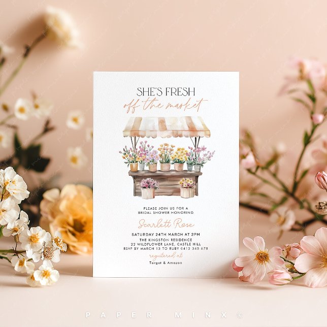 Invitación Fresco del mercado de flores de mercado ducha de n (She's Fresh off The Market! Peach Flower Stand Farmer's Market Bridal Shower Invitation)