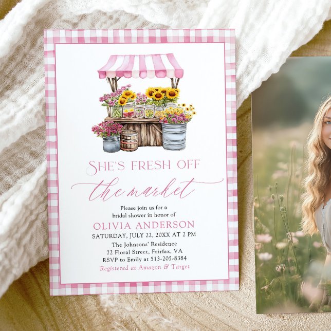 Invitación Fresco Del Mercado De Los Agricultores De La Ducha (Modern Watercolor Pink Gingham Fresh Off The Market Farmers Market Bridal Shower Invitation)