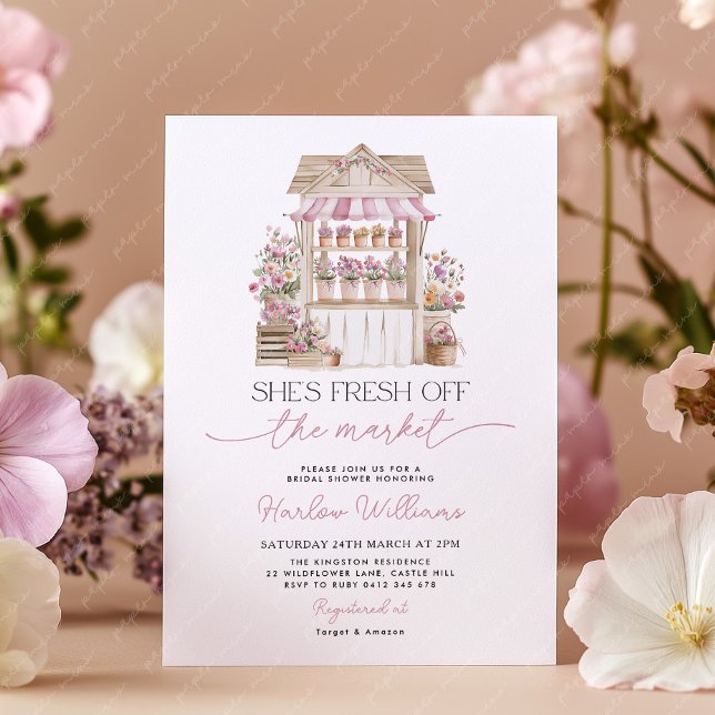Invitación Fresh off the Market Flower Purple Bridal Shower  (She's fresh off the market! Flower cart Bridal Shower Invitation )