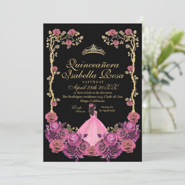 Invitación Fuchsia Pink and Black Gold Quinceanera XV Años (Anverso de pie)