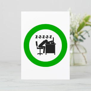 Invitación Fundadosa trabajadora de oficina durmiendo en el e