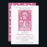 Invitación Funny 40 cumpleaños Fiesta gótico Tarot Pink<br><div class="desc">Una invitación de 40 años al estilo de una carta de tarot, con esqueleto y quequitos de cumpleaños y velas, con la frase de atrapar: cuarenta y divertida para siempre, un cuento tarot de tarta, caos y siempre. Un divertido y atrevido ambiente gótico oculto. Disponible en papel, como descarga digital,...</div>