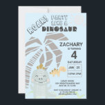 Invitación Funny Dinosaur Roar Kids Birday Fiesta<br><div class="desc">Tu pequeño querrá fiesta como un dinosaurio en su fiesta de cumpleaños. Invite a amigos y familiares con esta encantadora invitación que incluye lindos dinosaurios con un fondo azul festivo. Una palmera y un sol decoran esta invitación para una fiesta infantil donde puedes personalizar la información con el nombre de...</div>