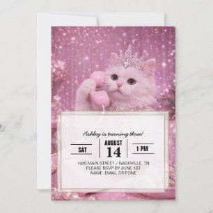 Invitación Gatita Princesa Glamurosa Usando Teléfono