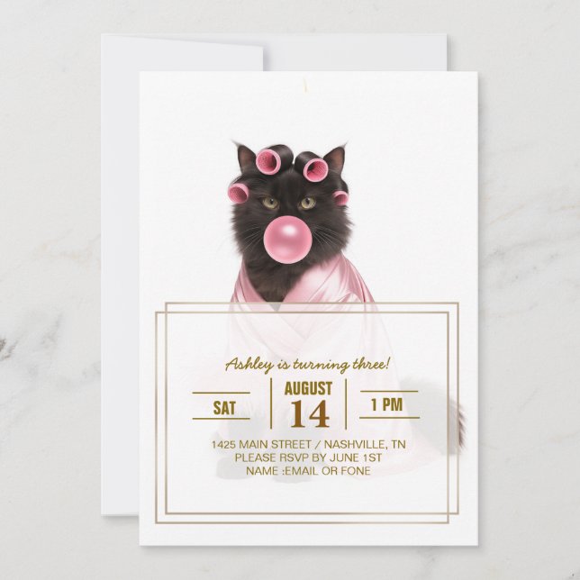 Invitación Gato con bata rosa con rulos y chicle   (Anverso)