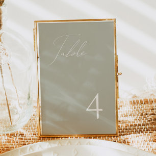 Invitación GIANNA Elegante Script Sage Green Table Number