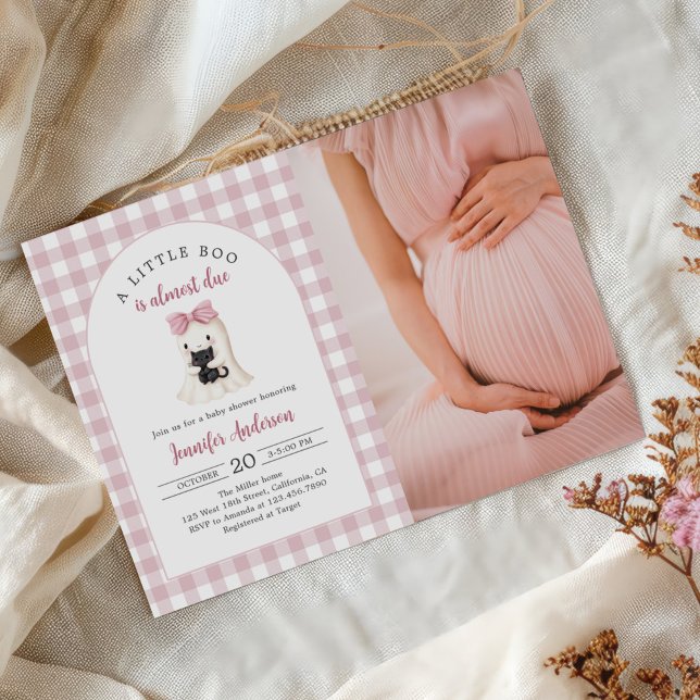 Invitación Gingham Halloween Ghost Chica Baby Shower Foto (Subido por el creador)