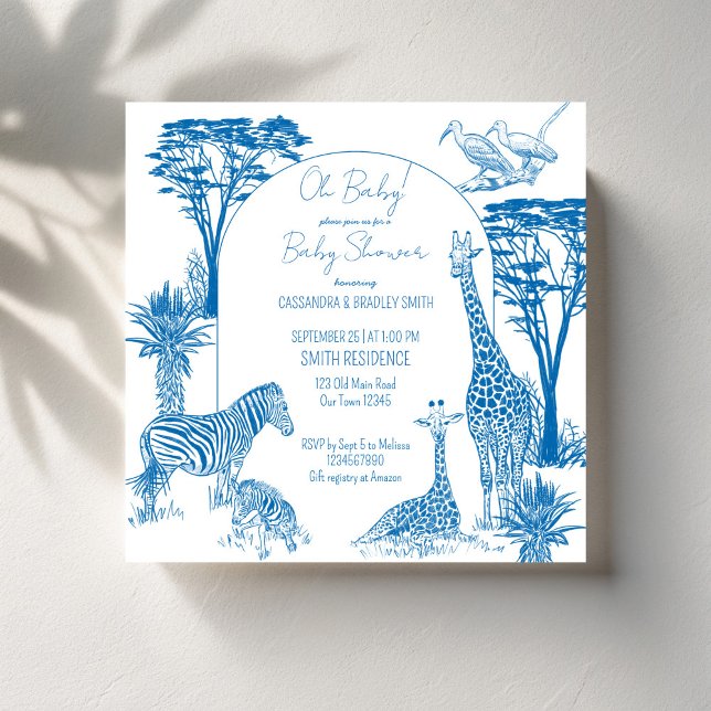 Invitación Girafa de toile azul Safari ducha bebé (Safari blue toile de jouy giraffe African animals baby shower invitation cards template)