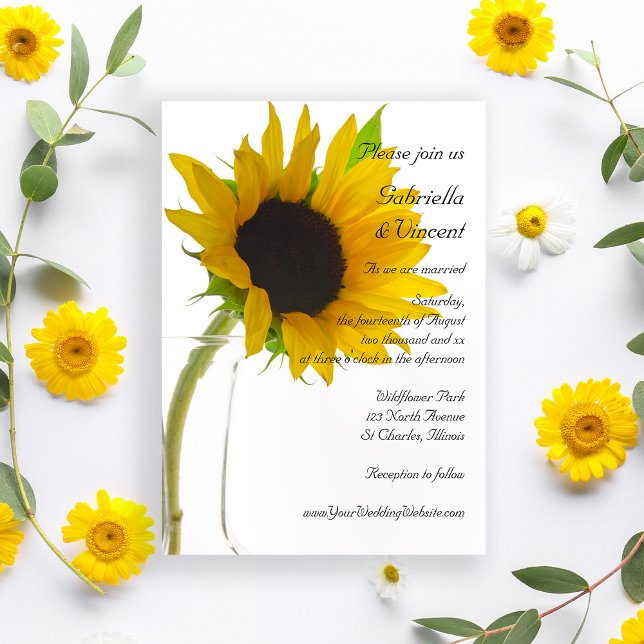 Invitación Girasol amarillo en Boda blanco (Set the tone for a summer  or fall marriage with the pretty Sunflower on White Wedding Invitation.)