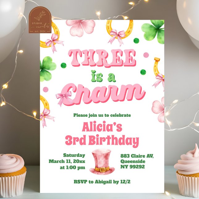 Invitación Girl Bow Glitter three is a charm St Patrick (Subido por el creador)