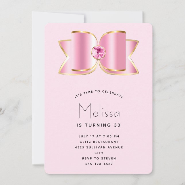 Invitación Glam Bow rosado con cumpleaños central de Gemstone (Anverso)
