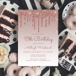 Invitación Glam Rosa Gold 18th Birthday Party<br><div class="desc">Esta moderna invitación para cumplir 18 años tiene un brillante rosa de purpurina de imitación dorada con borde de goteo y un fondo sombrío. Las palabras "18th Birthday" y el nombre del invitado de honor aparecen en un oscuro guión informal de escritura a mano, con el resto del texto del...</div>