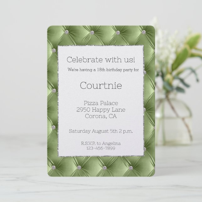 Invitación Glam Sage Green Silver Faux Velvet Cumpleaños (Anverso de pie)