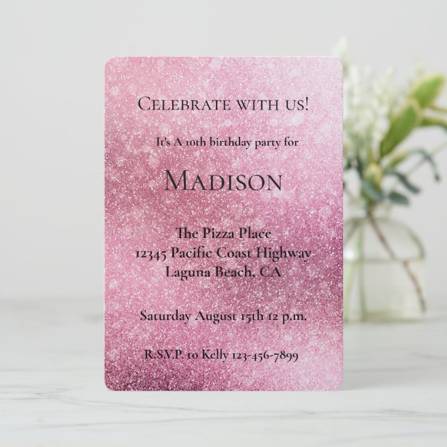 Invitación Glitzy Glam Pink Sparkle Cumpleaños (Anverso de pie)