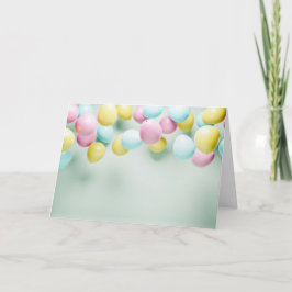 Invitación Globos de cumpleaños coloridos de celebración.