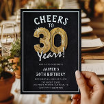 Invitación Globos de oro rusticos de Chalkboard 30 cumpleaños<br><div class="desc">¡Celebrando haber cumplido 30! Estas invitaciones de fiestas de 30 años están diseñadas con el título "¡Saludos a 30 años!". Con un fondo rústico de pizarra,  el oro número treinta globos de helio,  la moderna tipografía blanca y una sencilla plantilla de cumpleaños que es fácil de personalizar.</div>