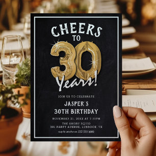 Invitación Globos dorados de pizarra rústica Cumpleaños 30