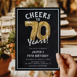 Invitación Globos dorados de pizarra rústica Cumpleaños 70