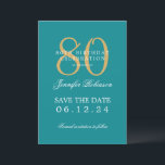 Invitación Gold Turquoise 80th Birthday Save the Date Details<br><div class="desc">Elegante diseño "80th Birthday Party" con un guión de tipografía formal,  nombre personalizado y texto de detalles. Fácil de usar y fácil de personalizar. ¡No te quedes sin el tuyo!</div>