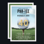 Invitación Golf Golfer Golfing Hombres Modernos 40º cumpleaño<br><div class="desc">Ideas de cumpleaños 40 para los hombres: una invitación a la fiesta de cumpleaños 40 con temática de golf para él, con un ilustracion de una pelota de golf en una vista extrema y cercana, en un campo de golf de fondo. Una moderna y elegante invitación de cumpleaños número 40...</div>