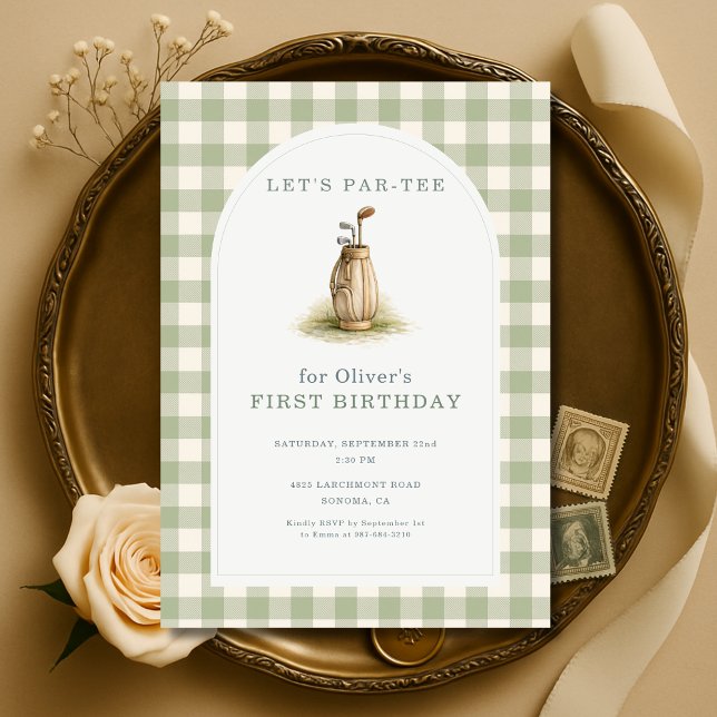Invitación Golf Par-Tee Sage Green Gingham 1st Birthday (Subido por el creador)