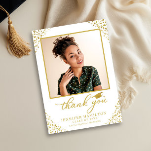 Invitación Gorra de Graduación Hojas de Oro sobre Agradecimie