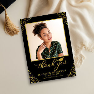Invitación Gorra de Graduación Hojas de Oro sobre Agradecimie