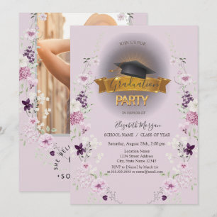 Invitación Gorra de graduación negra, foto de flores silvestr